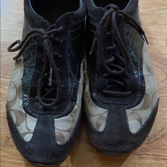 Coach Shoes - Picture 2 of 9